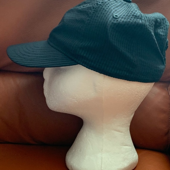 Cap - Picture 2 of 4